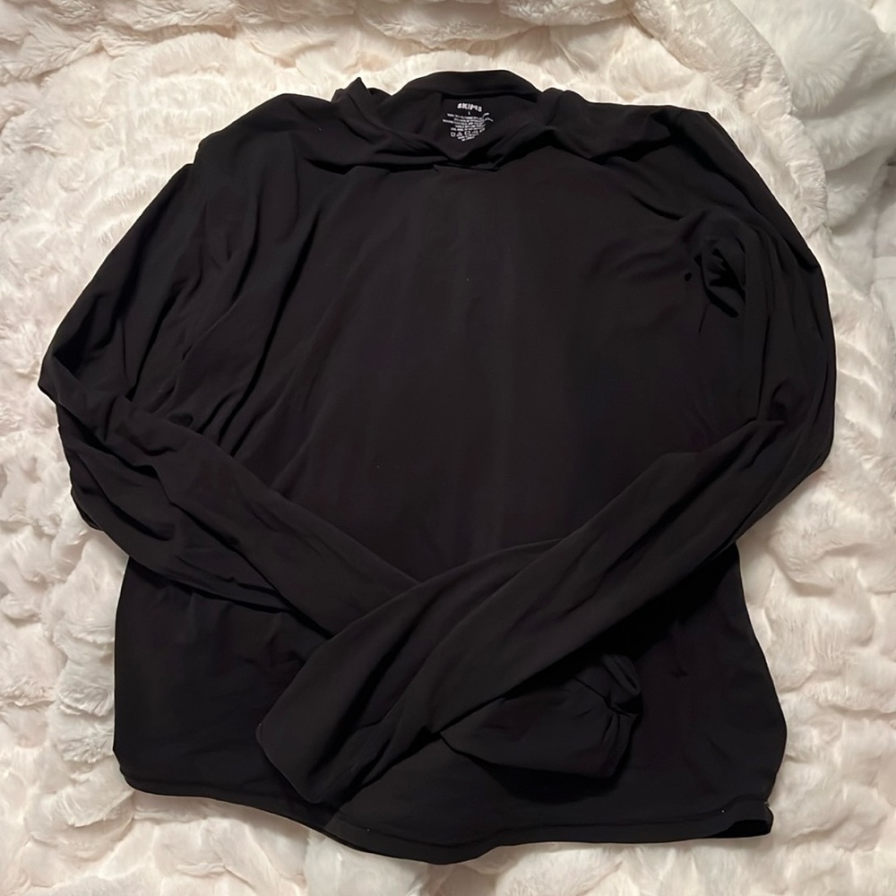 SOLD ON DEPOP - Picture 2 of 2